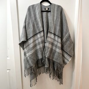 Cozy Grey Plaid Pancho Open Size